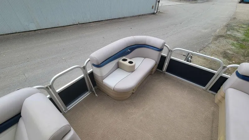 Slide: The Image of Bennington 20 SL 2012 - 8