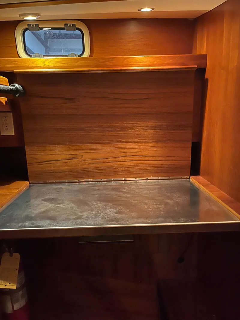 Slide: The Image of Fantasi 44 Pilot House 2003 - 78