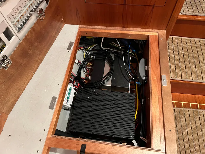 Slide: The Image of Fantasi 44 Pilot House 2003 - 88