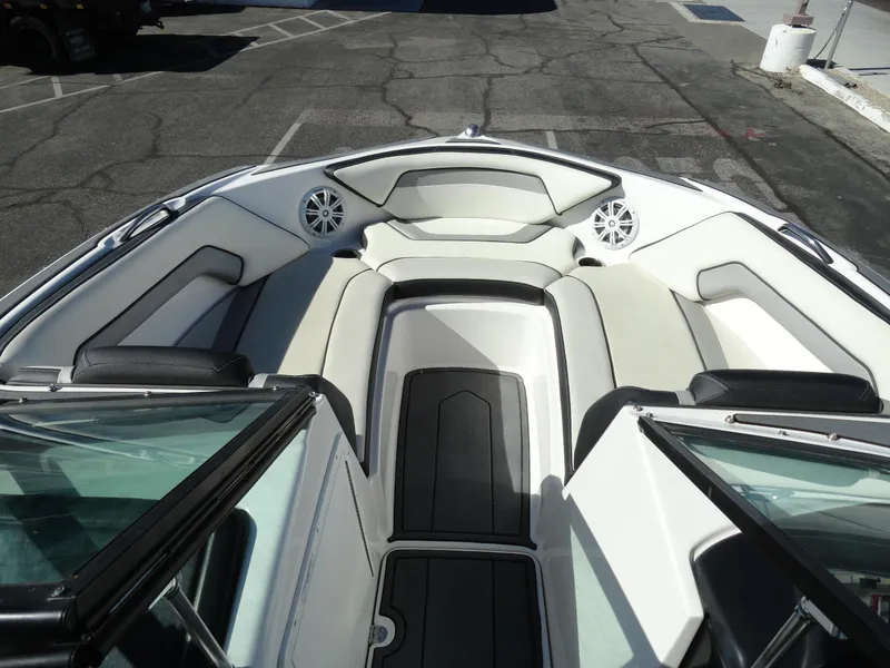 Slide: The Image of 2017 Yamaha AR195 boat interior with spacious seating and modern design. - 17