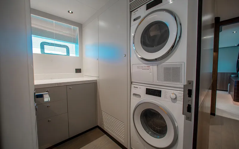 Slide: The Image of FREEDOM 110' Horizon - 17