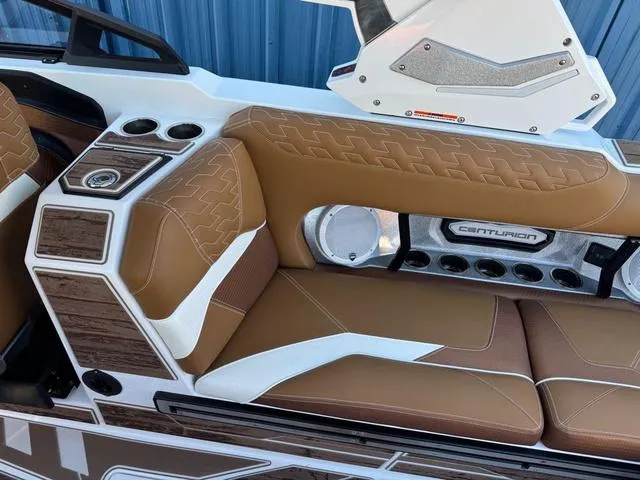 Slide: The Image of Centurion Ri245 2025 - 8