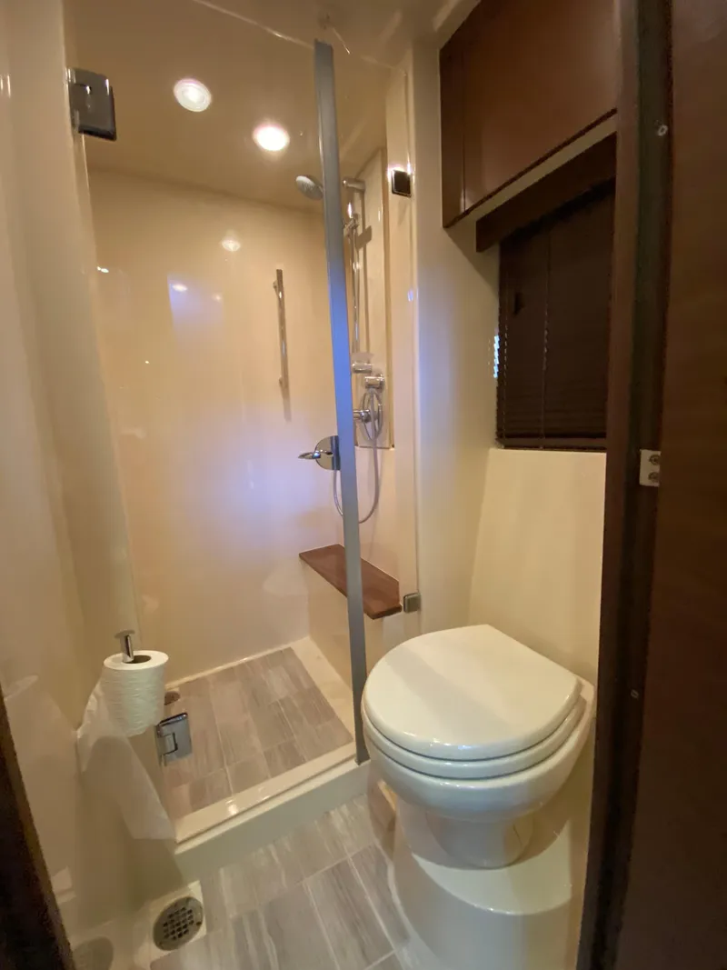 Slide: The Image of Sea Ray Sundancer 510 2015 - 56