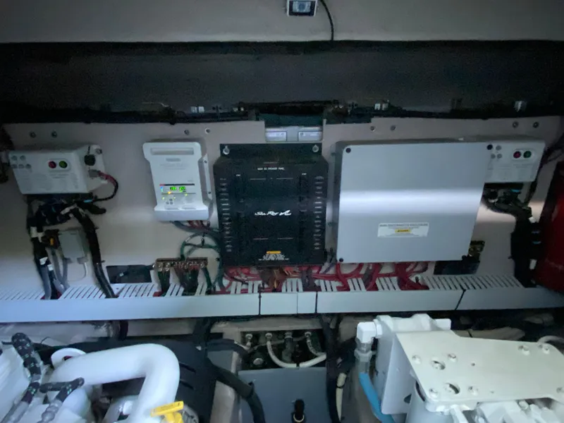 Slide: The Image of Sea Ray Sundancer 510 2015 - 80