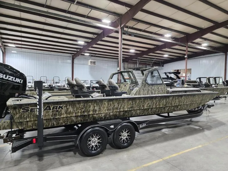 Slide: The Image of SeaArk EasyCat 2025 - 2