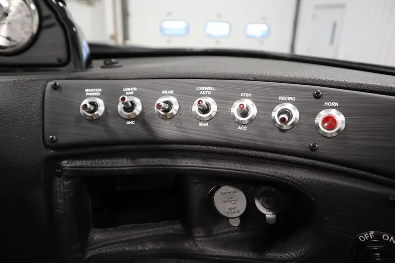 Slide: The Image of Dashboard controls of 2025 Crestliner 1850 Super Hawk JS boat. - 27