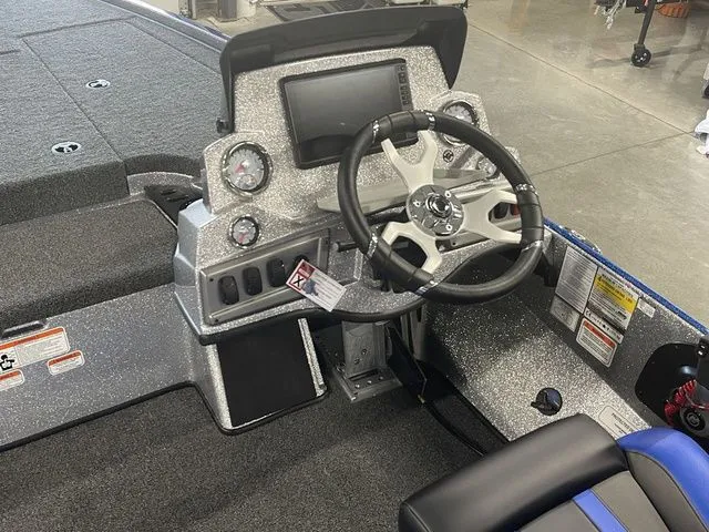 Slide: The Image of Nitro Z19 Pro 2025 - 16