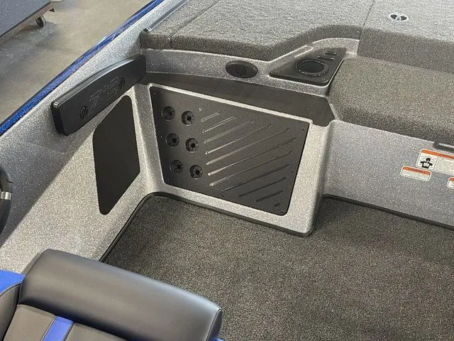 Slide: The Image of Nitro Z19 Pro 2025 - 17