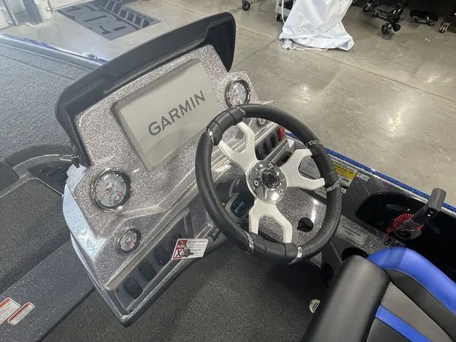 Slide: The Image of Nitro Z19 Pro 2025 - 26