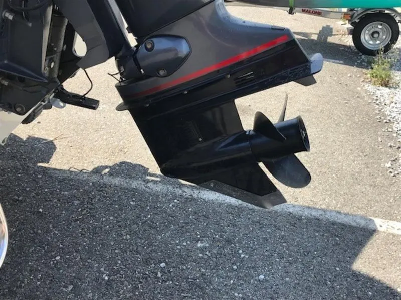 Slide: The Image of 2017 Alumacraft 2072 Bay boat motor and propeller on pavement. - 12