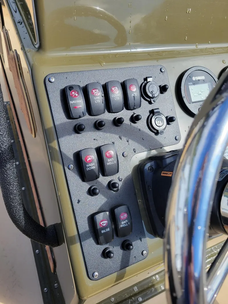 Slide: The Image of Control panel of 2021 KenCraft Duck Rider 2060 skiff with Yamaha 115 engine. - 9