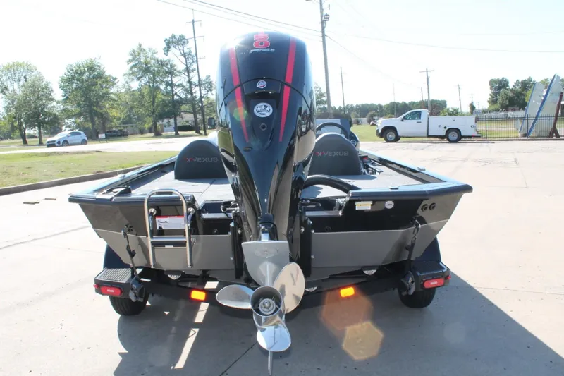 Slide: The Image of Vexus AVX1980C 2025 - 16