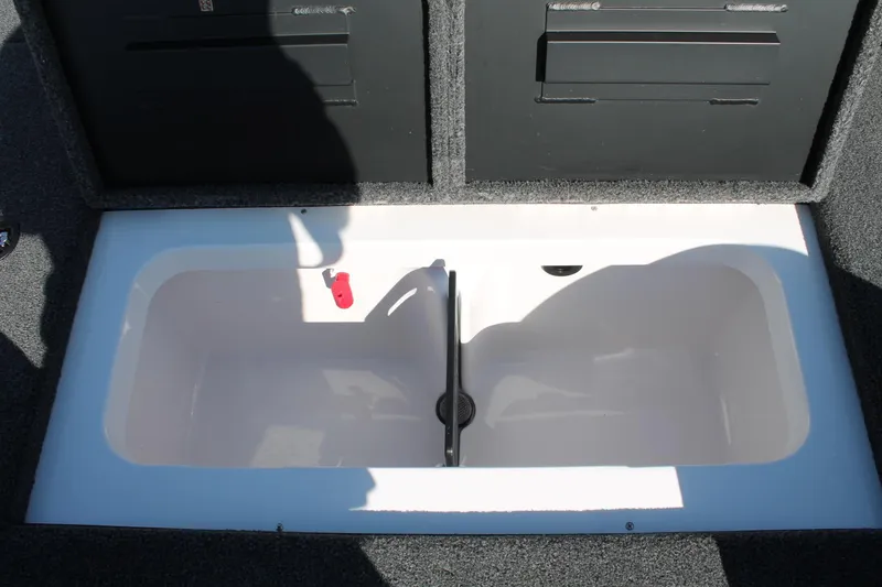 Slide: The Image of Vexus AVX1980C 2025 - 30