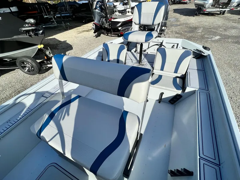 Slide: The Image of G3 18 CCJ DLX 2025 - 12