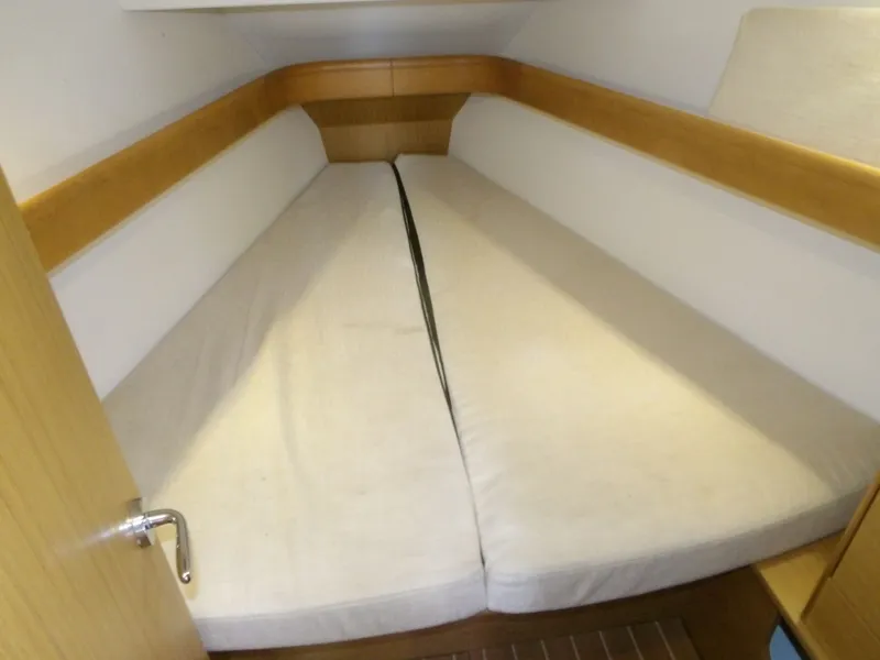 Slide: The Image of Jeanneau Sun Odyssey 36i 2010 - 63