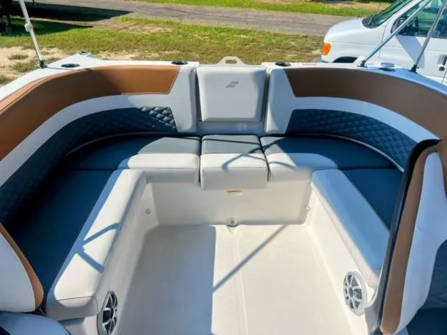 Slide: The Image of Starcraft SVX 230 OB 2025 - 1