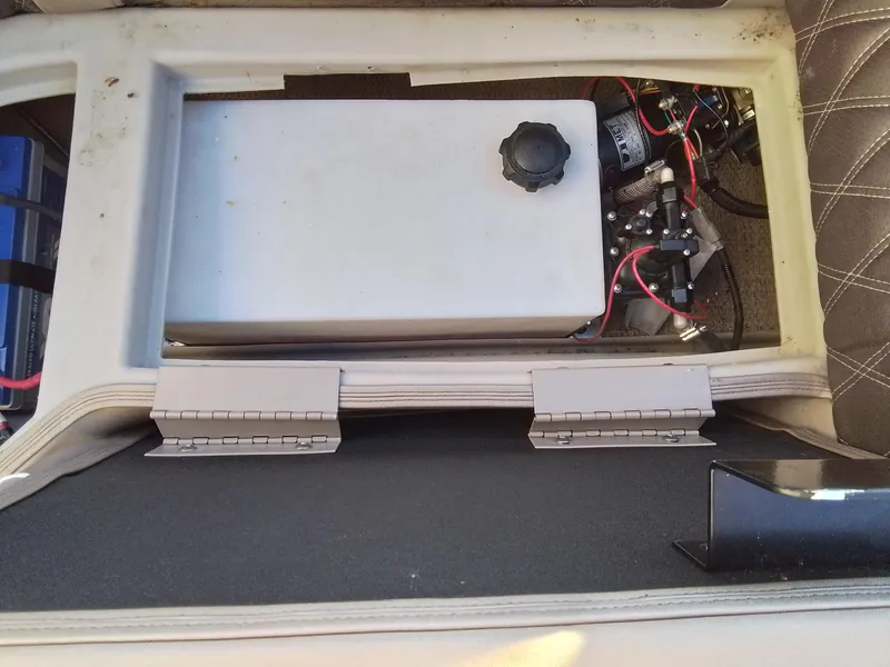 Slide: The Image of Bennington 28QSRFBX1 2018 - 56