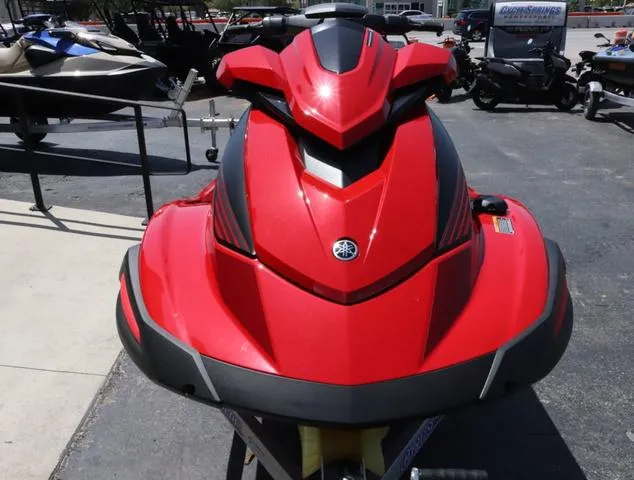 Slide: The Image of Yamaha VX DELUXE-TORCH RED 2025 - 8