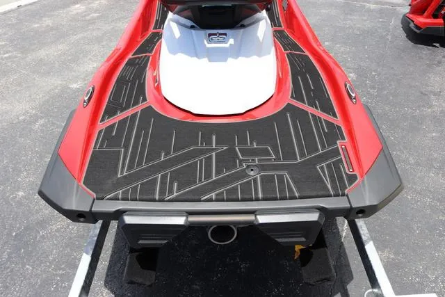 Slide: The Image of Yamaha VX LIMITED-TORCH RED 2025 - 9