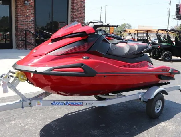 Slide: The Image of Yamaha VX DELUXE-TORCH RED 2025 - 9