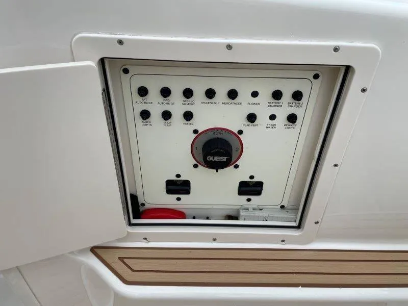 Slide: The Image of Chaparral 260 Signature 2004 - 76