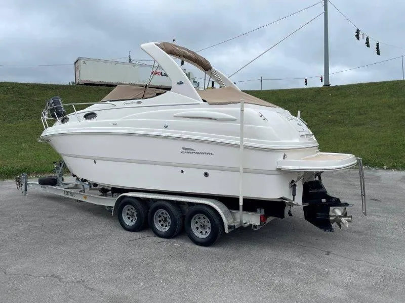 Slide: The Image of Chaparral 260 Signature 2004 - 81