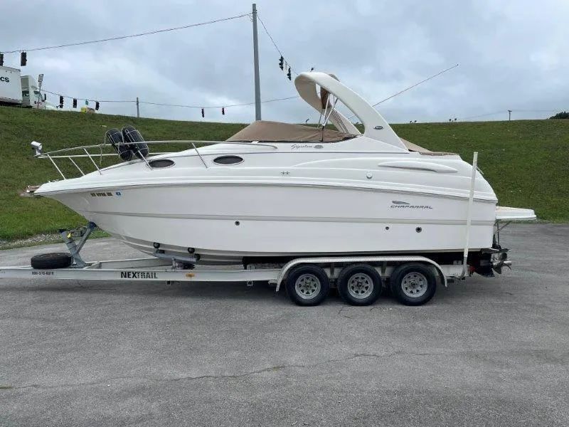 Slide: The Image of Chaparral 260 Signature 2004 - 84