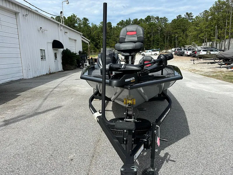 Slide: The Image of 2025 Tracker® Boats Pro Team™ 195 TXW Tournament Ed. - 3