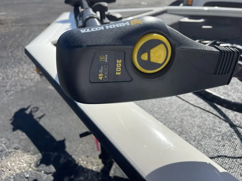 Slide: The Image of Minn Kota Edge trolling motor on 2025 Tracker Pro Team 175 Crappie Edition boat. - 9