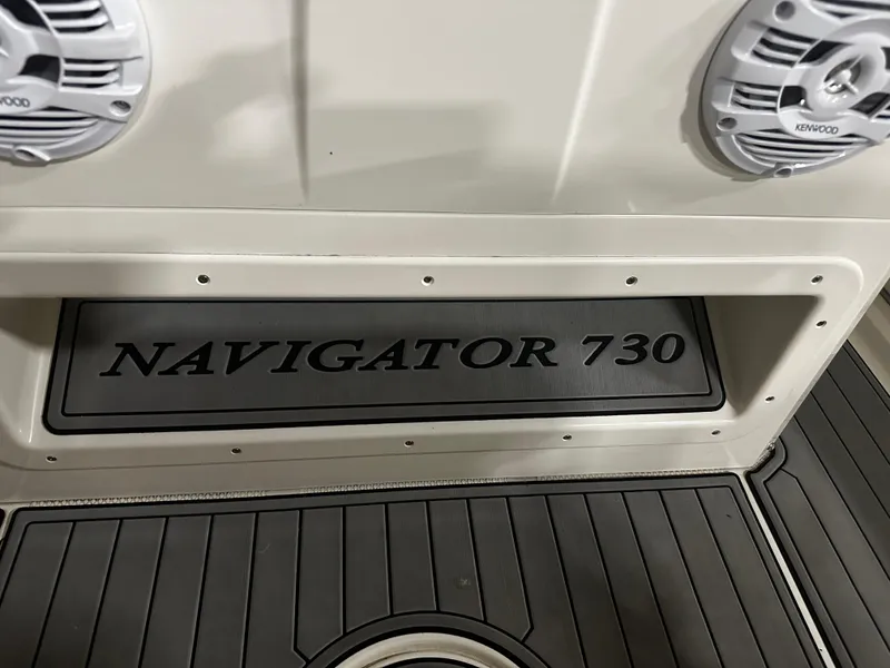 Slide: The Image of Brig 730 Navigator 2019 - 13