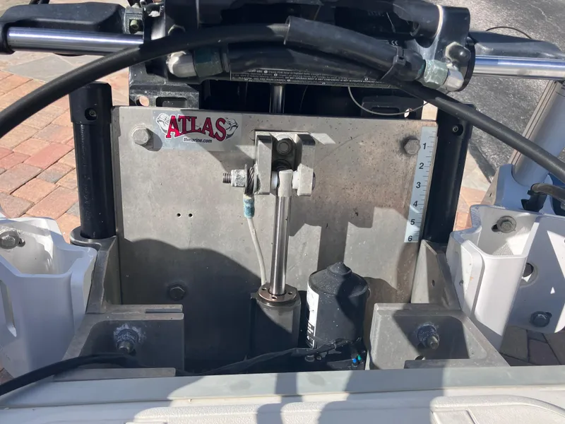Slide: The Image of Close-up of 2015 Sea Born FX24 Bay boat's Atlas jack plate mechanism. - 20