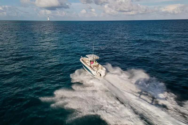 Slide: The Image of 2023-Boston-Whaler-230-Outrage-MarineMax - 9