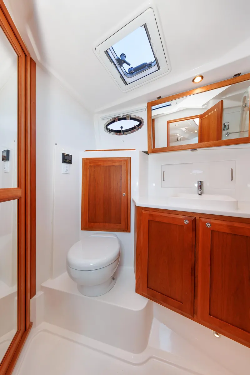 Slide: The Image of 31 - Head - 31