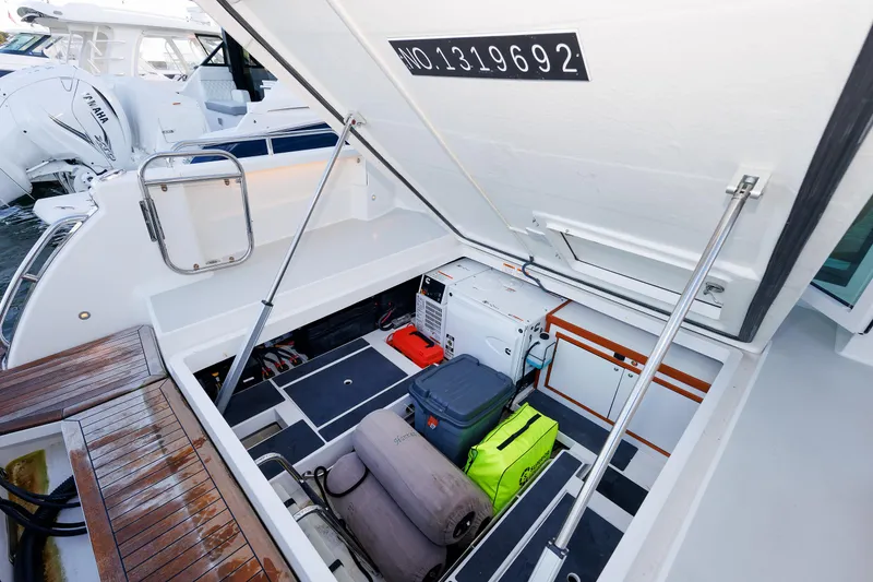 Slide: The Image of 39 - Storage - 39