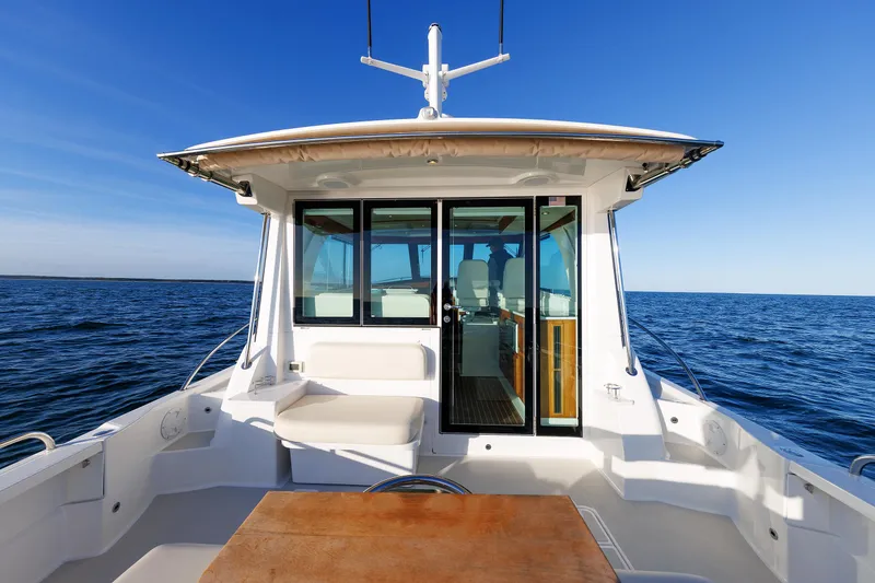 Slide: The Image of 9 - Salon Door - 9