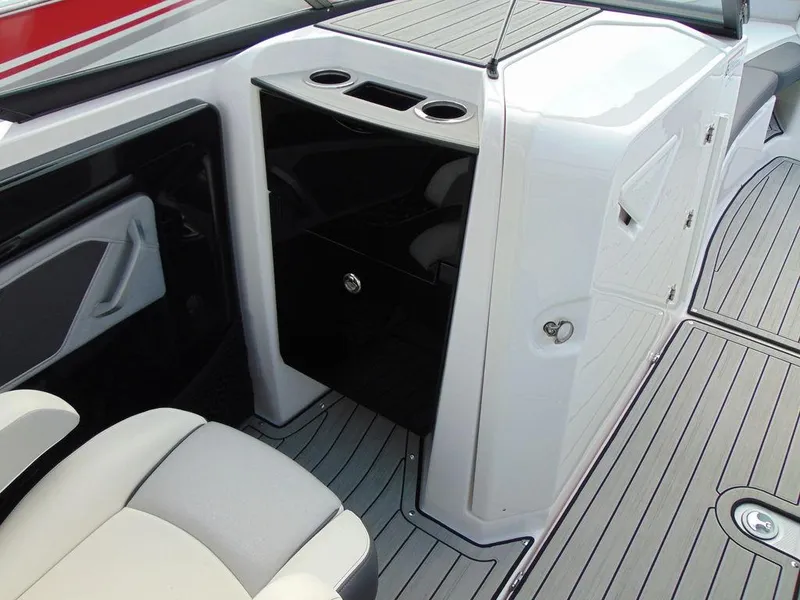 Slide: The Image of Yamaha 252SD 2023 - 10