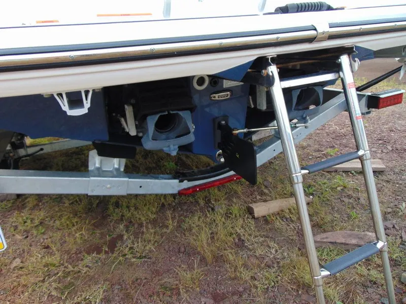 Slide: The Image of Yamaha 252SD 2023 - 18