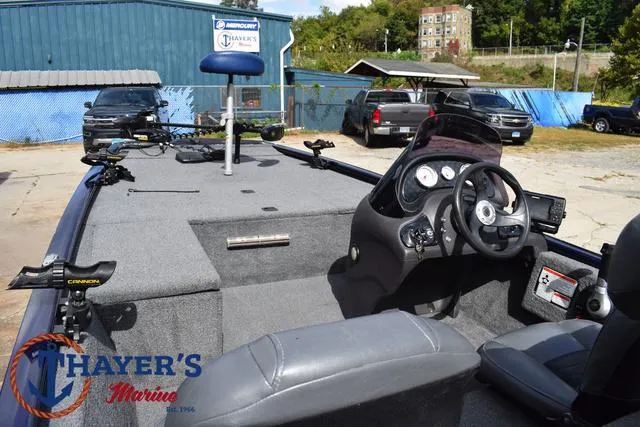 Slide: The Image of 2019 Tracker Pro 170 boat interior with steering console at Thayer's Marine. - 28