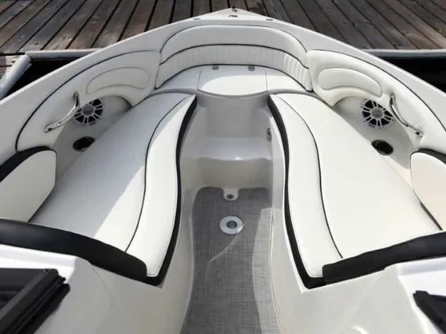 Slide: The Image of Stingray 250LR 2022 - 19