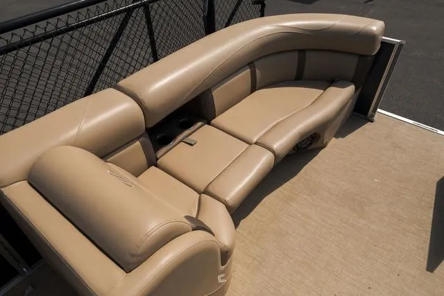 Slide: The Image of Harris Cruiser 250 CS 2020 - 15