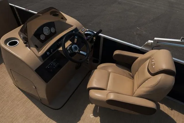 Slide: The Image of Harris Cruiser 250 CS 2020 - 8