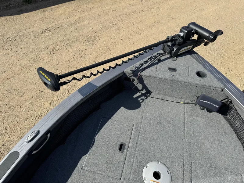 Slide: The Image of 2018 Crestliner 1850 Fish Hawk WT boat deck with trolling motor. - 21