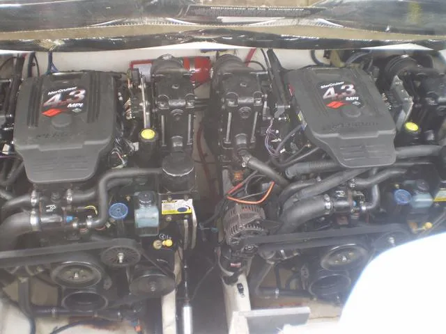 Slide: The Image of Sea Ray 280 Sundancer 2007 - 4