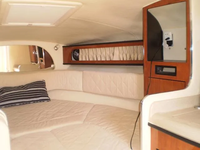 Slide: The Image of Sea Ray 280 Sundancer 2007 - 9