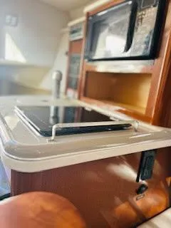 Slide: The Image of Galley Counter - 16