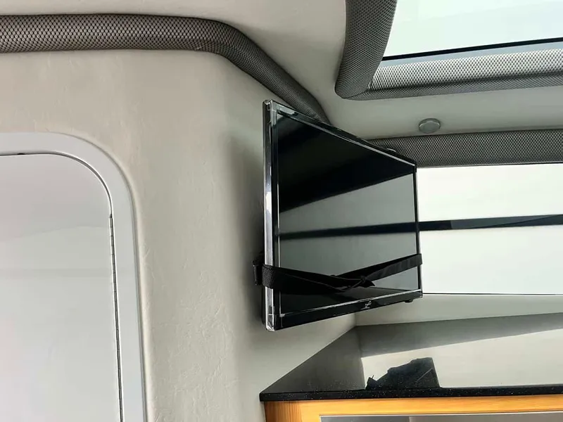 Slide: The Image of Nor-Tech 452 Super Fish 2023 - 14