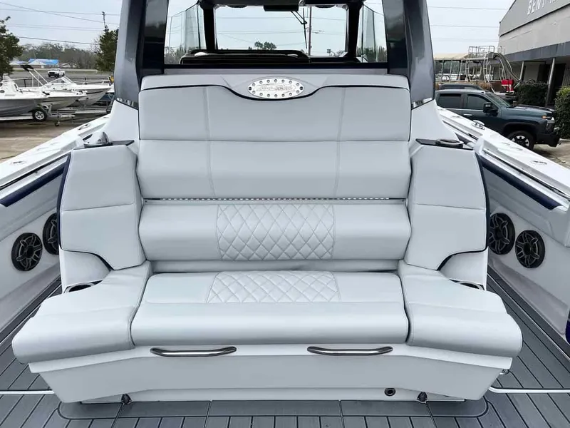 Slide: The Image of Nor-Tech 452 Super Fish 2023 - 17