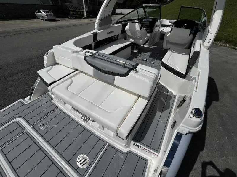 Slide: The Image of Chaparral 307 SSX 2025 - 44