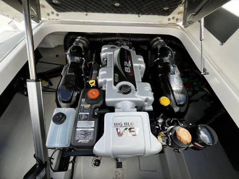 Slide: The Image of Chaparral 307 SSX 2025 - 51