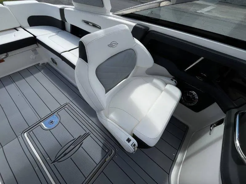 Slide: The Image of Chaparral 307 SSX 2025 - 57